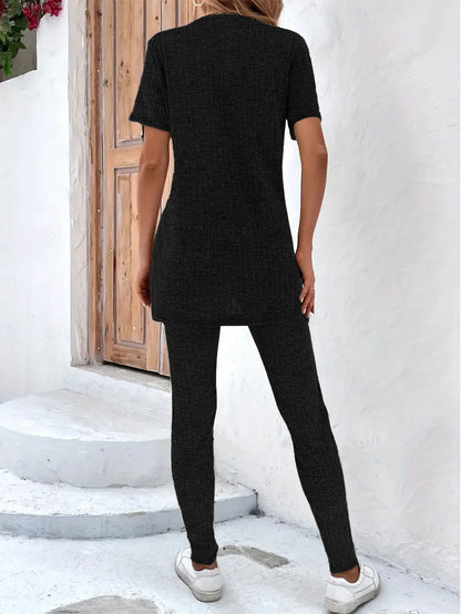 Two piece set of home clothes, comfortable and soft  a must-have for home use suitable for resting and wearing at home