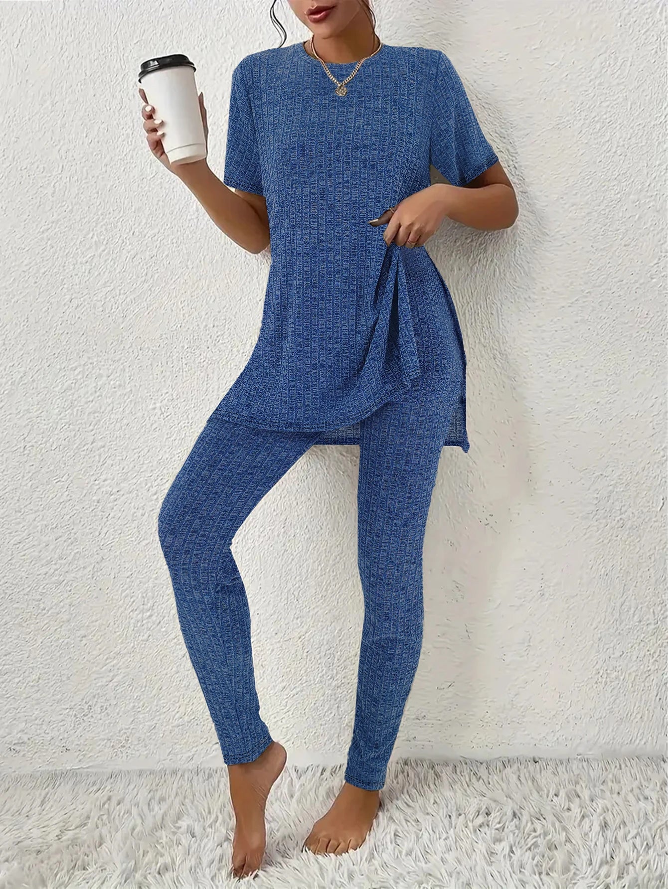 Two piece set of home clothes, comfortable and soft  a must-have for home use suitable for resting and wearing at home