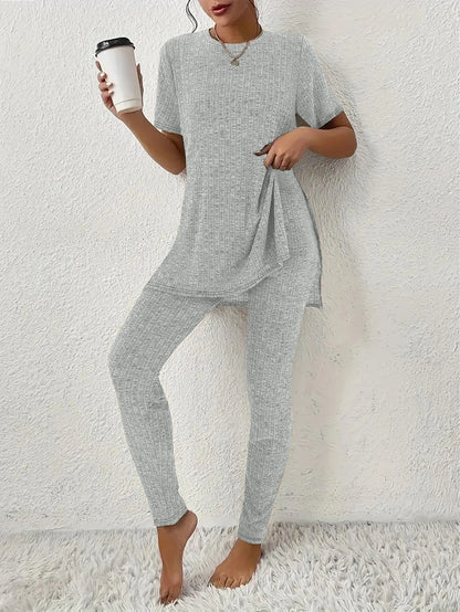 Two piece set of home clothes, comfortable and soft  a must-have for home use suitable for resting and wearing at home